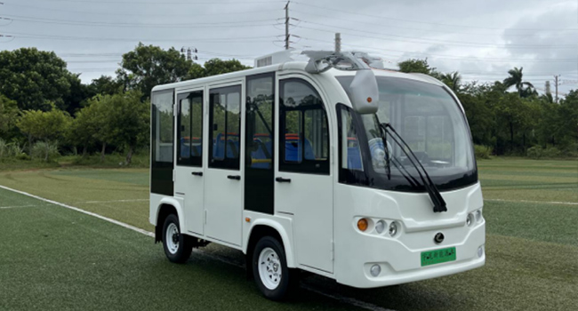 封閉式觀(guān)光車(chē)